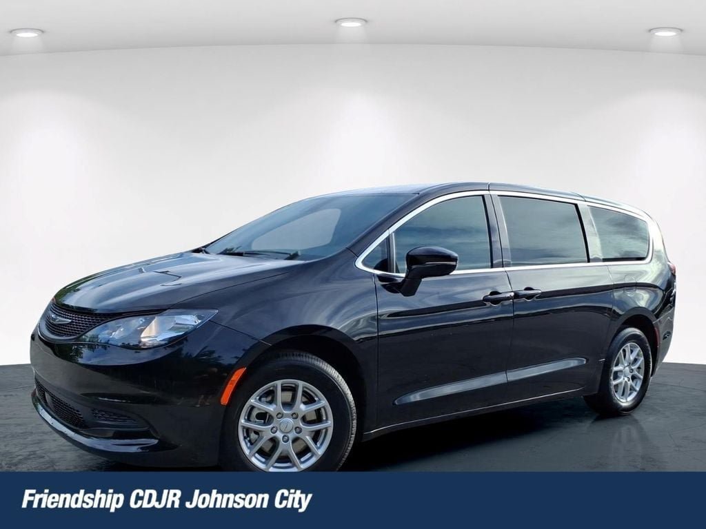 New 2027 Chrysler Pacifica LX