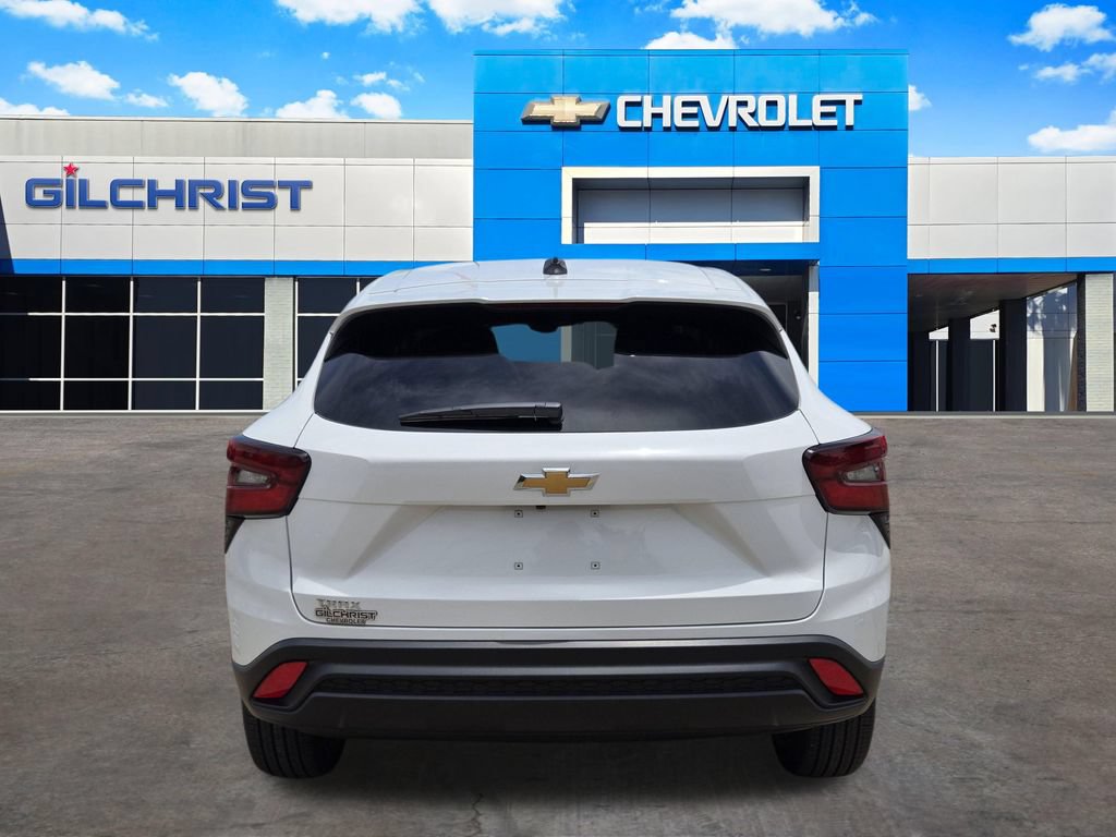 New 2026 Chevrolet Trax LS FWD image 7