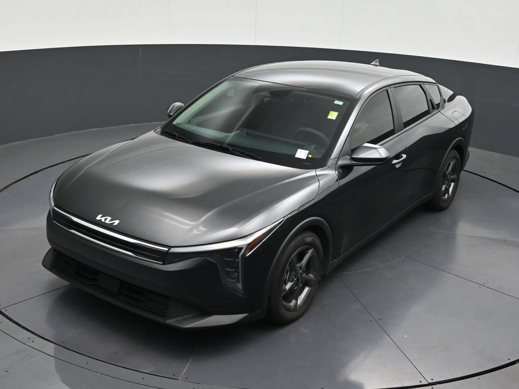 Used 2025 Kia K4 FWD image 15
