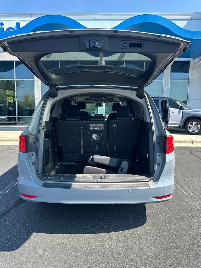 Used 2023 Honda Odyssey Touring image 6