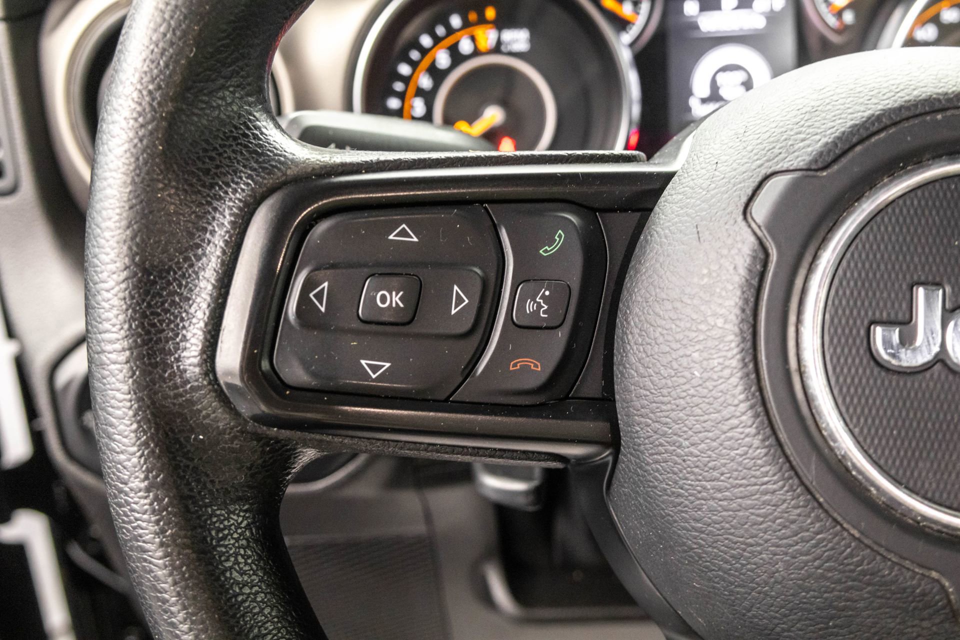 Used 2021 Jeep Gladiator Sport image 20