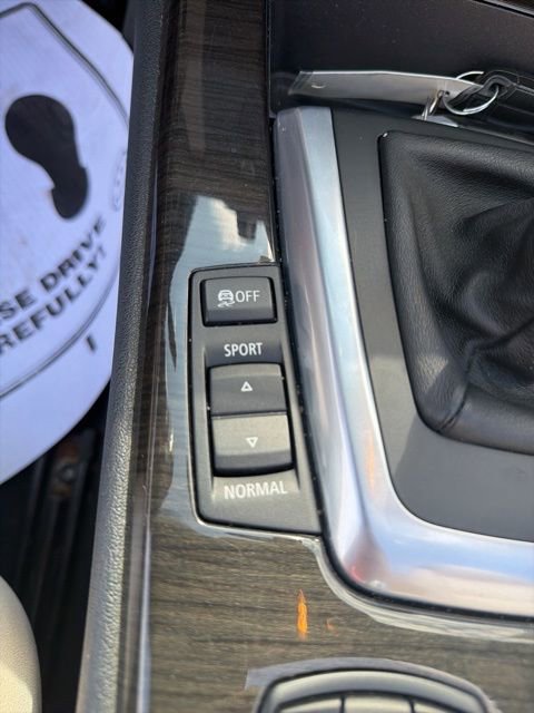 Used 2011 BMW Z4 sDrive35i image 23