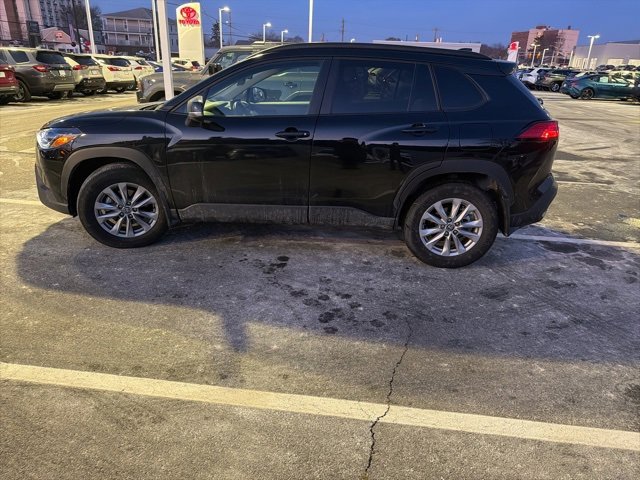 Used 2023 Toyota Corolla Cross LE