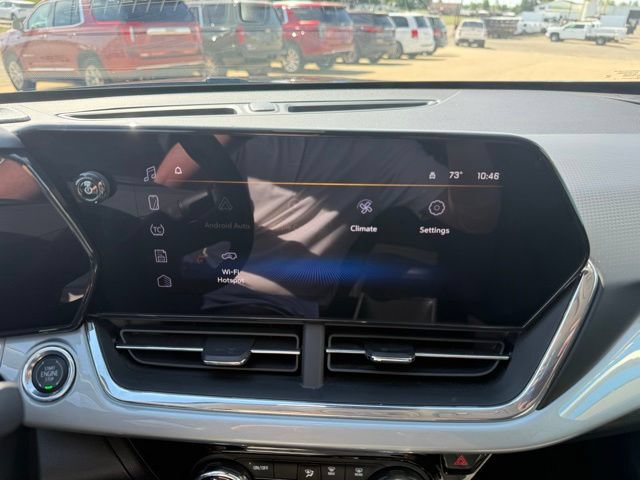 Used 2025 Chevrolet Trax LT w/ Driver Confidence Package FWD image 25
