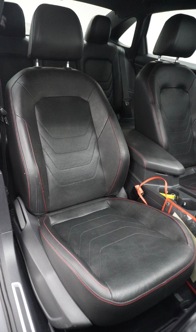 Used 2019 Volkswagen Jetta GLI Autobahn FWD image 9