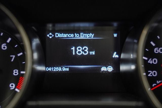 Used 2016 Ford Mustang Shelby GT350 w/ Technology Package RWD image 5