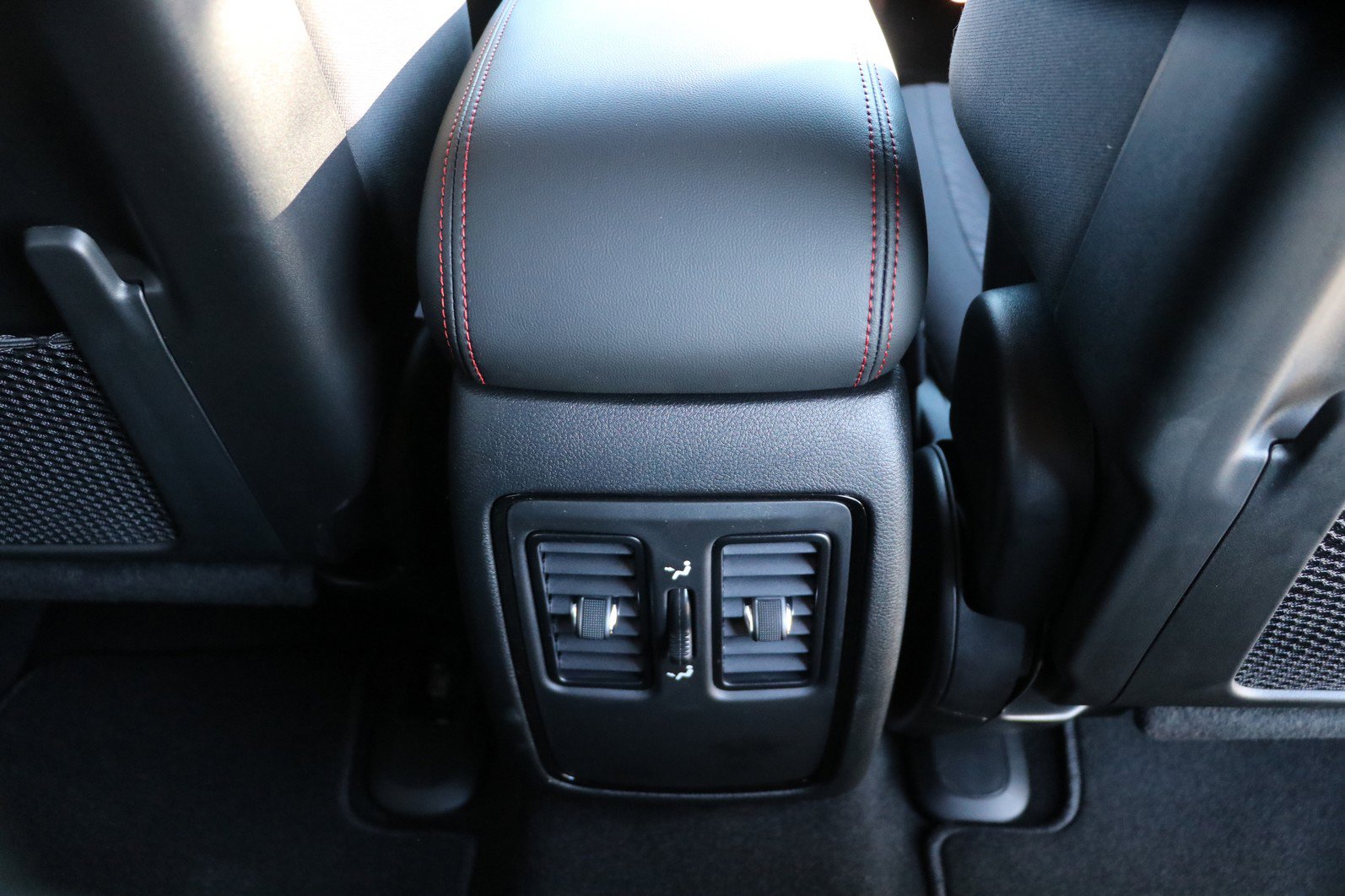 New 2026 Dodge Durango GT w/ Blacktop Package image 32