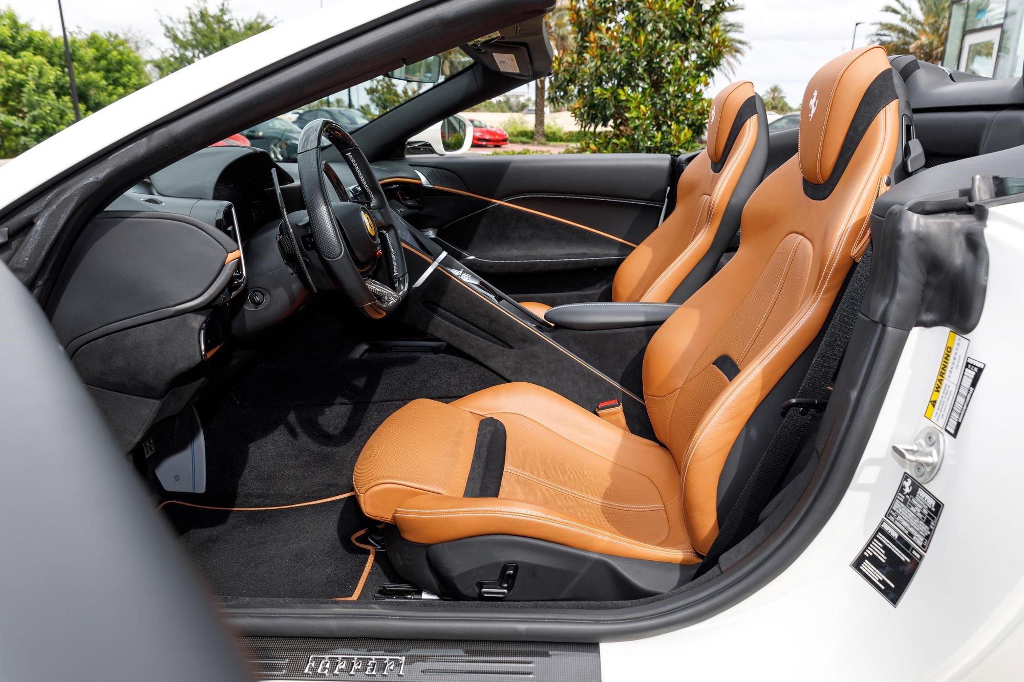 Used 2024 Ferrari Roma Spider RWD image 27