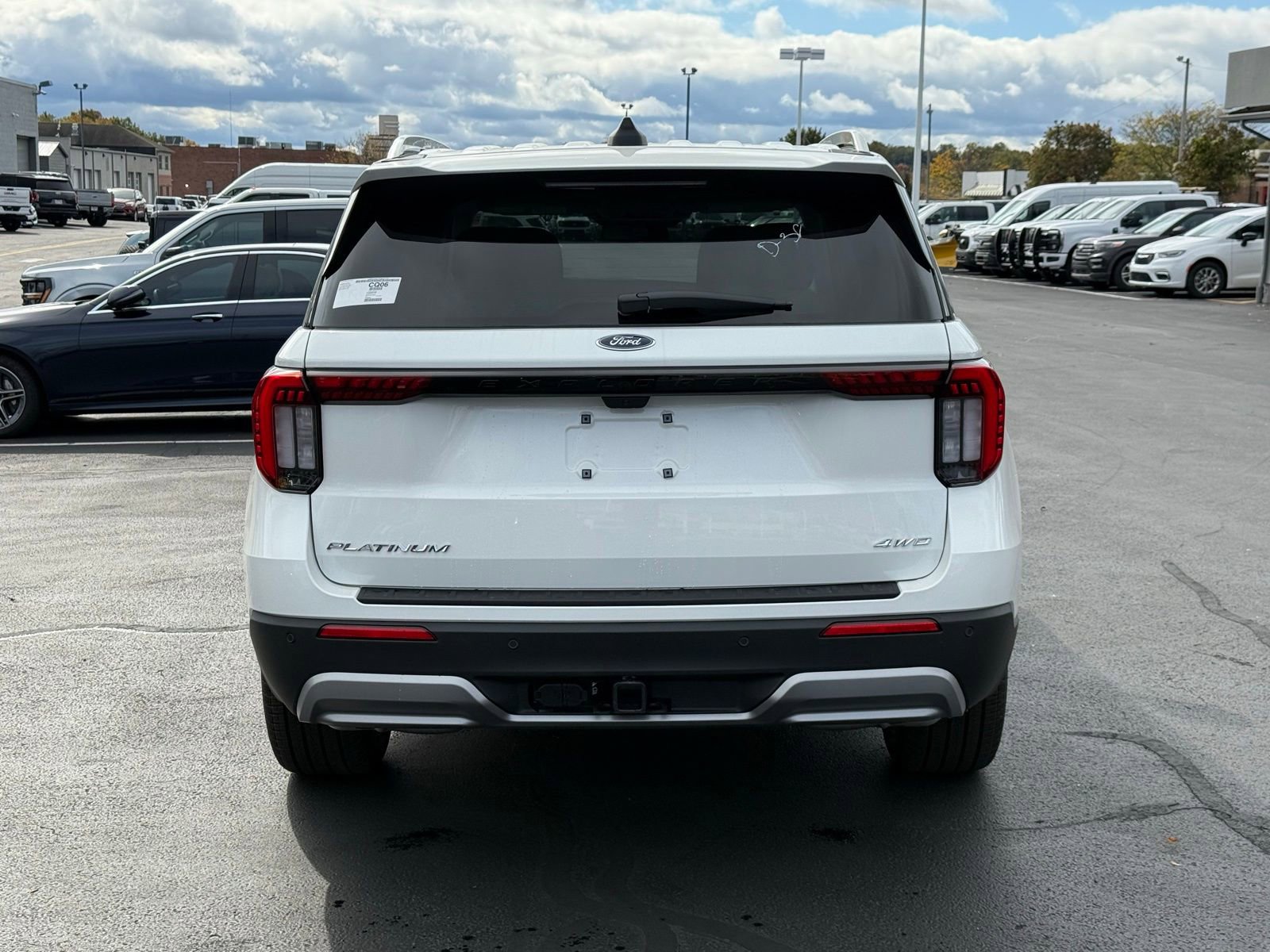 New 2026 Ford Explorer Platinum w/ LUX Leather Package image 5