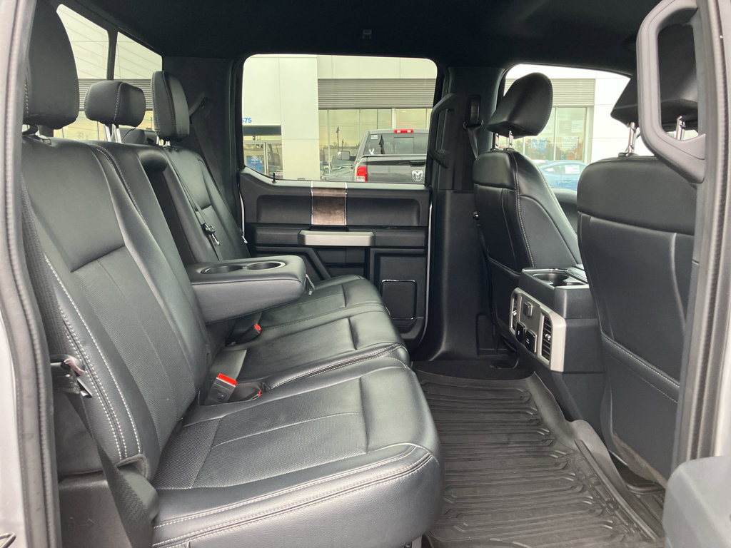 Used 2022 Ford F250 Lariat w/ Chrome Package image 33