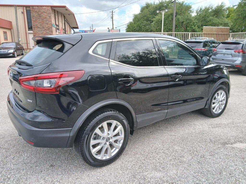 Used 2021 Nissan Rogue Sport S AWD/4WD image 5