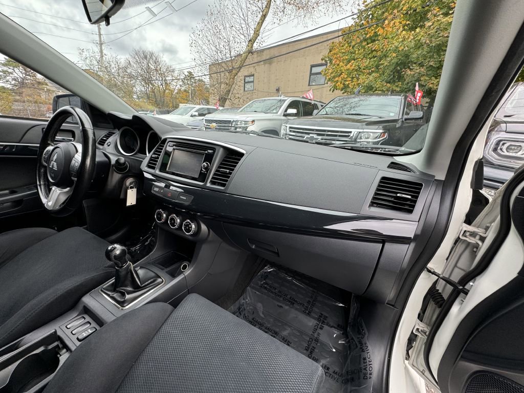 Used 2014 Mitsubishi Lancer Evolution GSR image 16