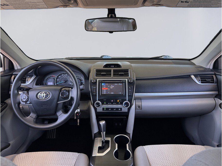 Used 2012 Toyota Camry LE FWD image 21