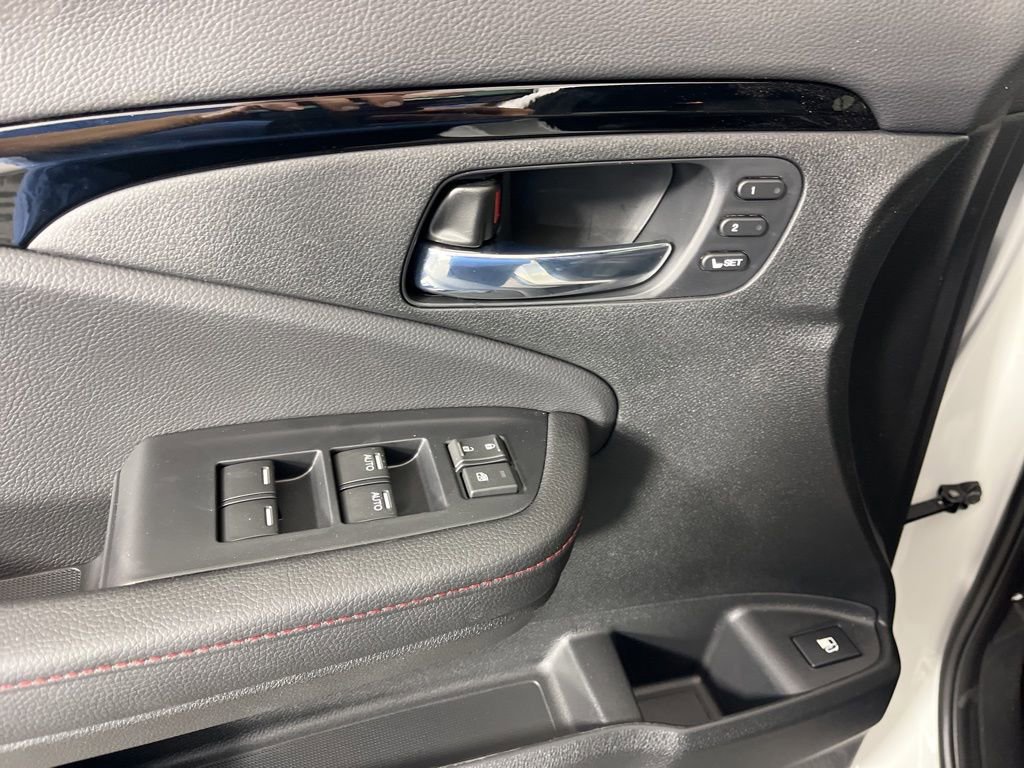 New 2026 Honda Ridgeline Black Edition image 21