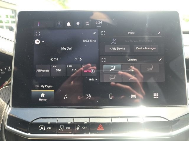 Used 2025 Jeep Compass Latitude w/ Altitude Special Edition AWD/4WD image 19