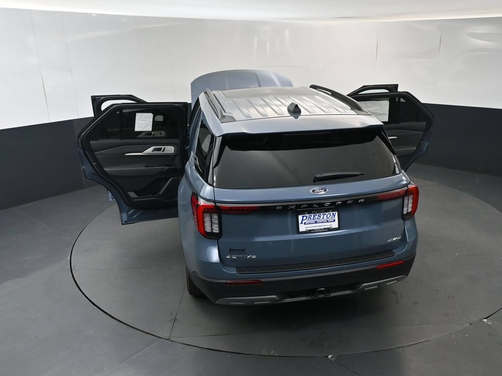 New 2026 Ford Explorer Active w/ Active Comfort Package AWD/4WD image 18