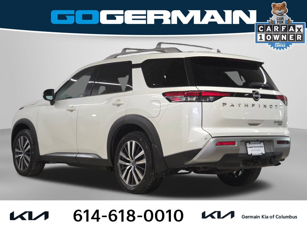 Used 2022 Nissan Pathfinder Platinum w/ Cargo Package image 12