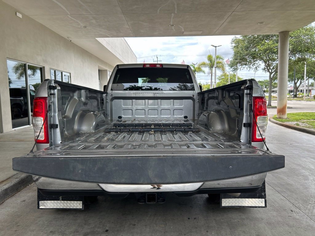 Used 2024 RAM 3500 Big Horn AWD/4WD image 37