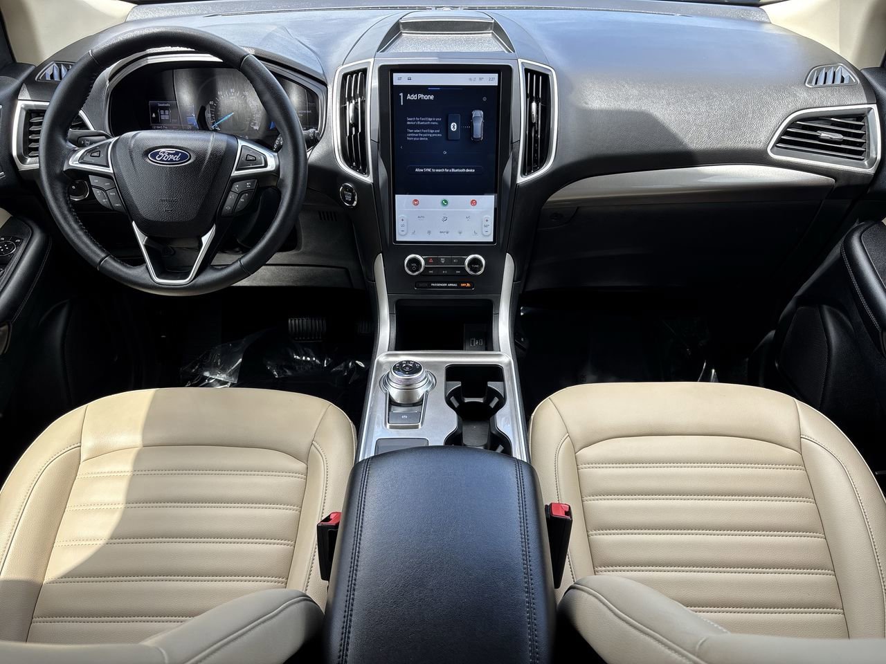 Certified 2023 Ford Edge SEL w/ Convenience Package AWD/4WD image 13