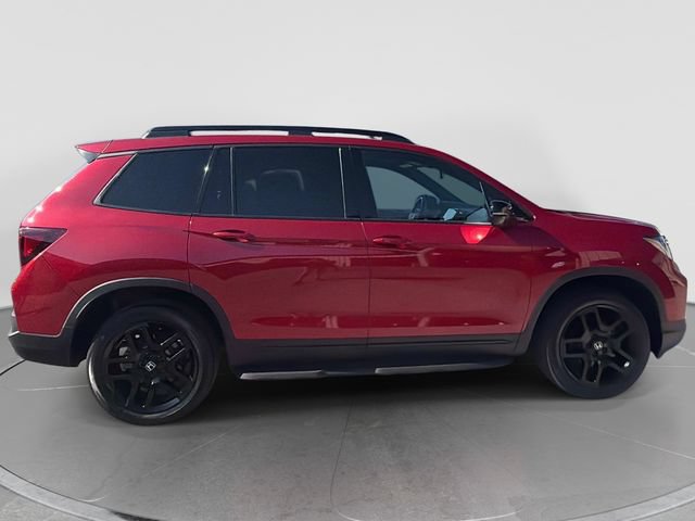 Used 2025 Honda Passport Black Edition image 7