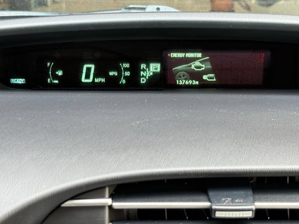 Used 2015 Toyota Prius Three FWD image 29