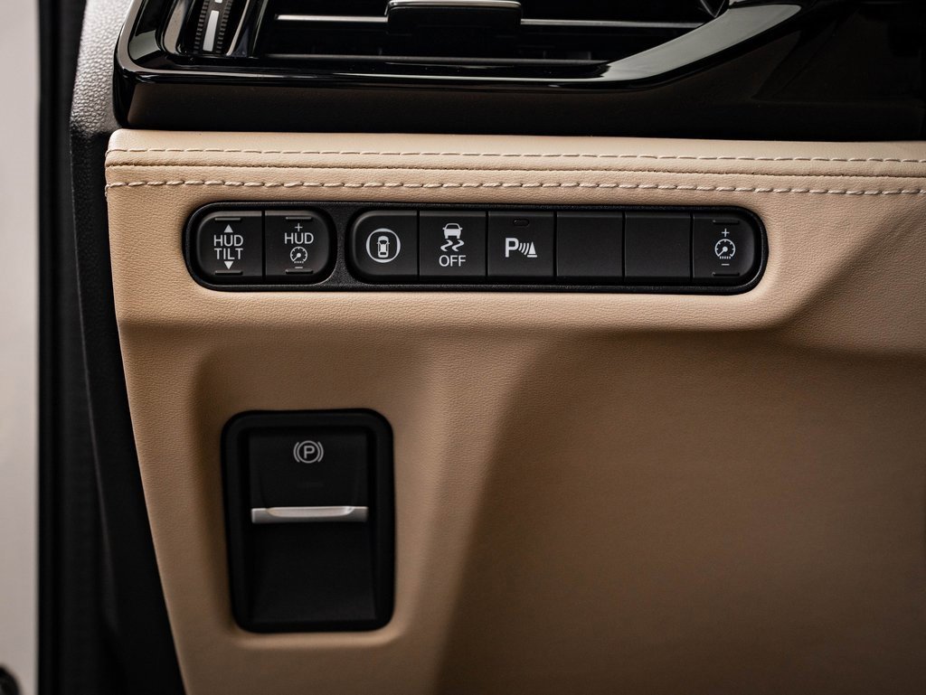 Certified 2025 Acura MDX w/ Advance Package image 42