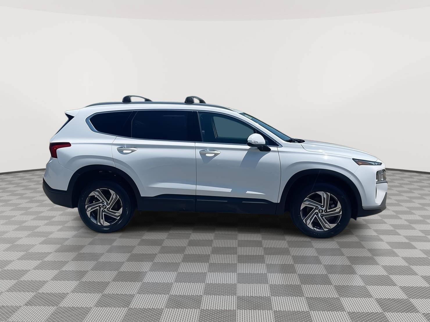 Used 2023 Hyundai Santa Fe SEL AWD/4WD image 4