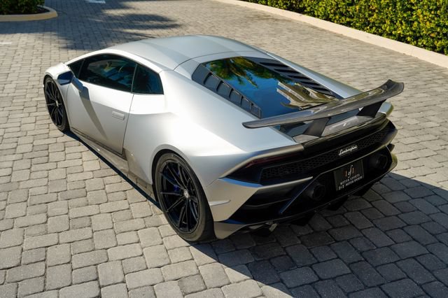 Used 2020 Lamborghini Huracan EVO AWD/4WD image 20
