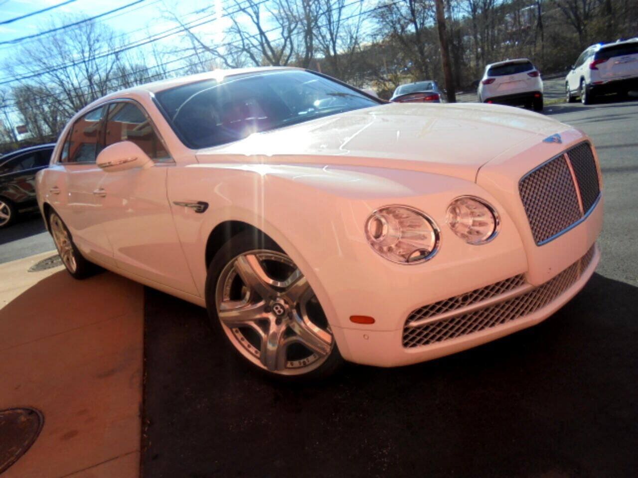 Used 2016 Bentley Flying Spur V8 AWD/4WD image 3
