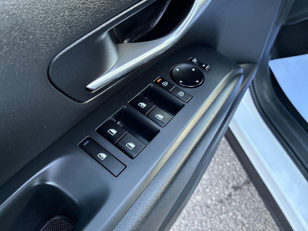 Used 2025 Hyundai Santa Cruz SEL image 13