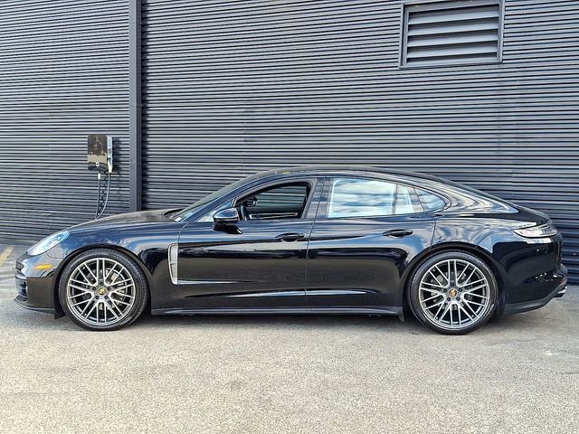 Certified 2023 Porsche Panamera 4 Platinum Edition image 2