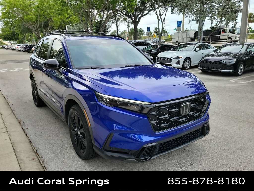 Used 2024 Honda CR-V Sport Touring image 2