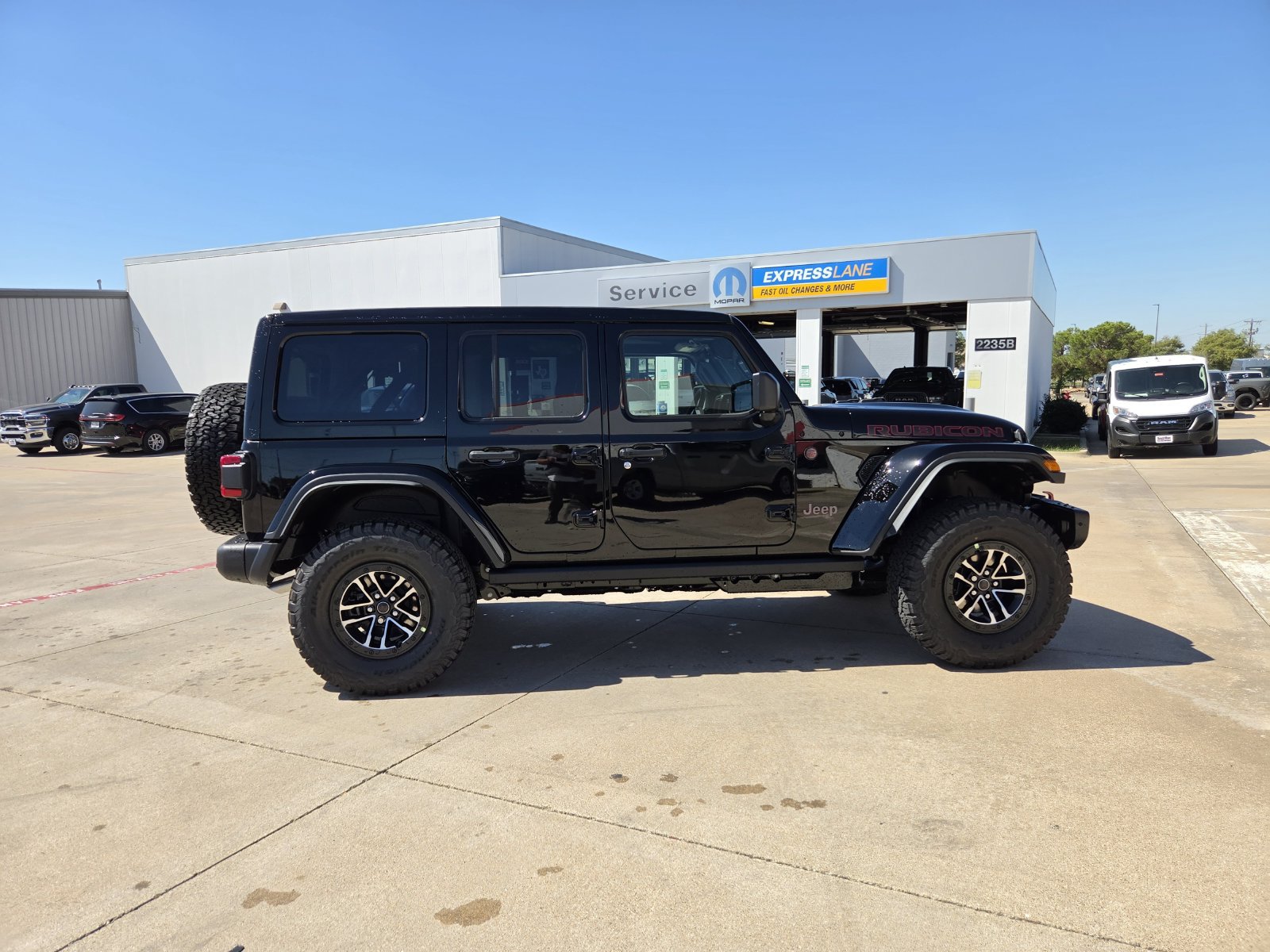 New 2027 Jeep Wrangler Unlimited Rubicon AWD/4WD image 7