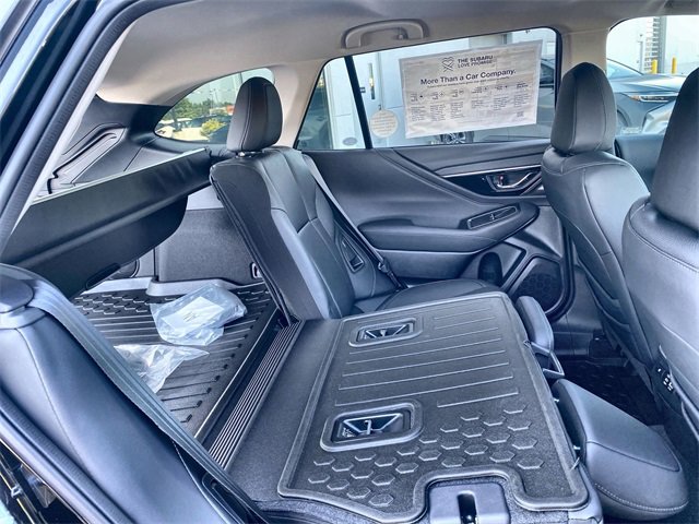 New 2025 Subaru Outback Touring w/ Popular Package #2 image 17