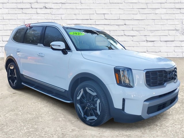Used 2023 Kia Telluride S w/ S Sunroof Package image 5