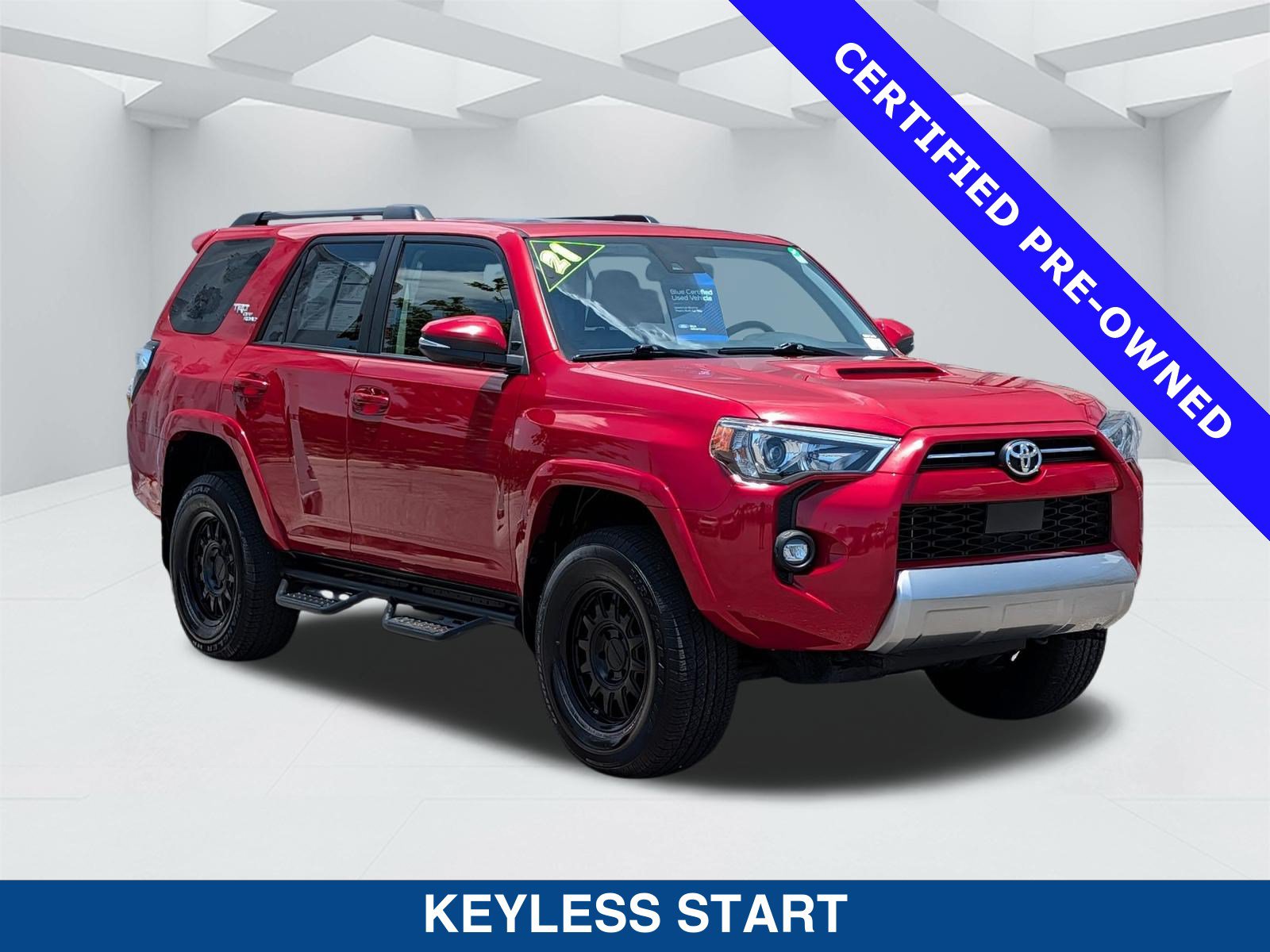 Used 2021 Toyota 4Runner TRD Off-Road Premium w/ Moonroof Package AWD/4WD image 2