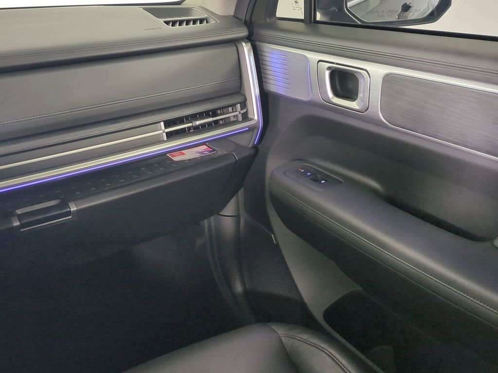 Used 2024 Hyundai Santa Fe Limited image 21