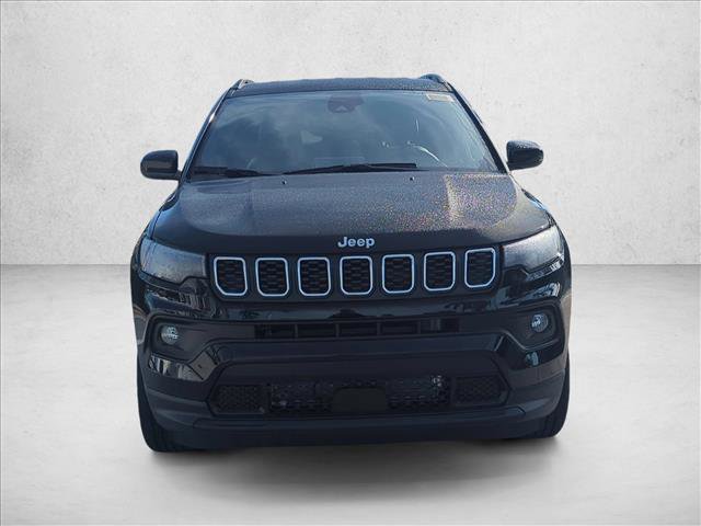 New 2026 Jeep Compass Latitude image 5