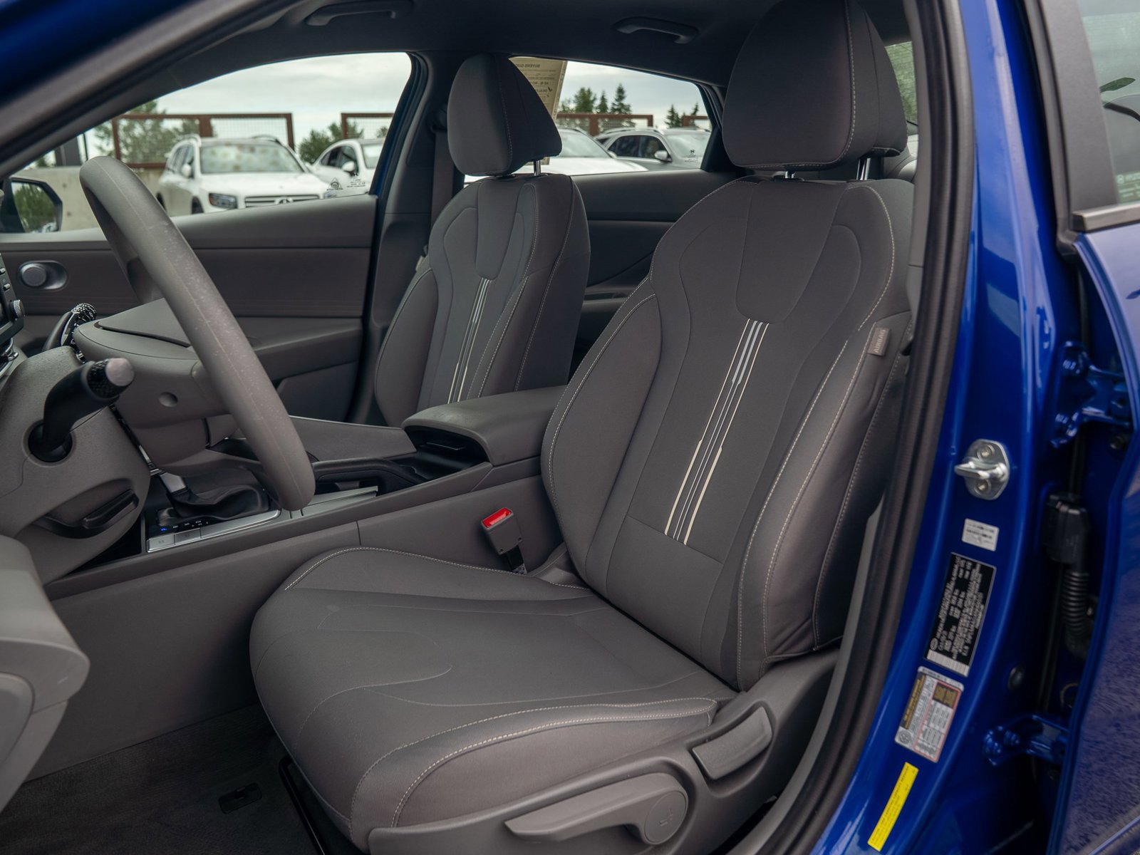 Used 2022 Hyundai Elantra SEL w/ Cargo Package FWD image 17