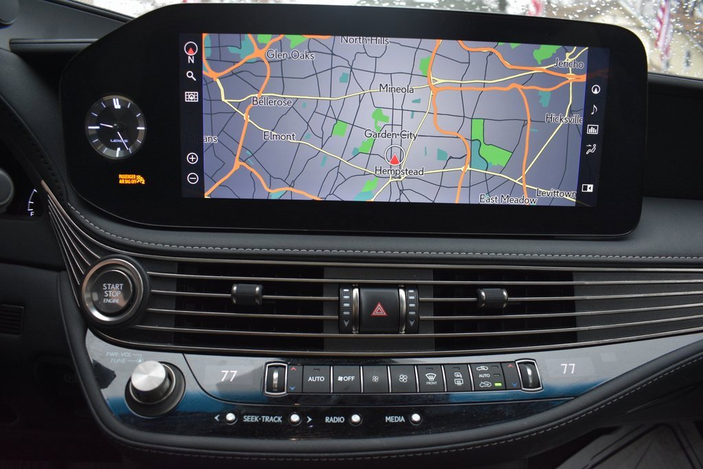 Used 2021 Lexus LS 500 AWD image 19