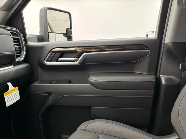 New 2026 GMC Sierra 1500 Elevation w/ LPO, Elevation Black Package AWD/4WD image 39