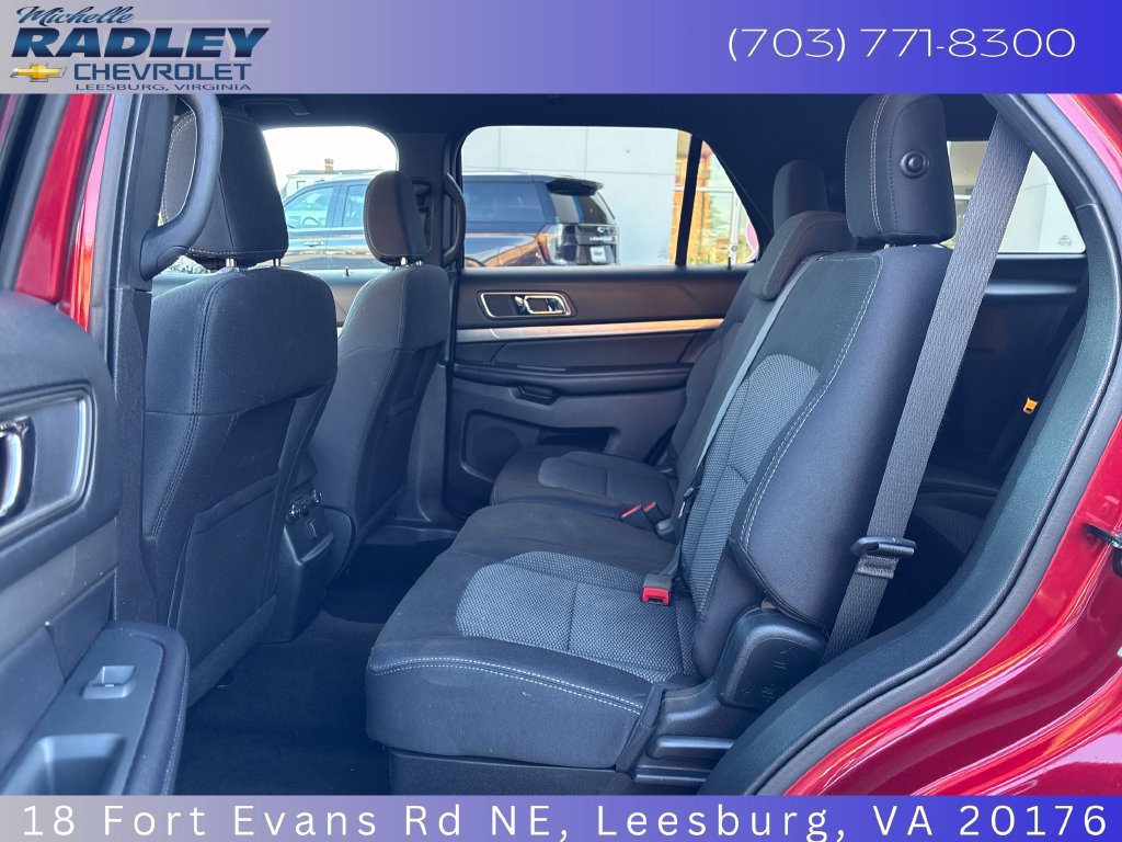 Used 2018 Ford Explorer XLT FWD image 23