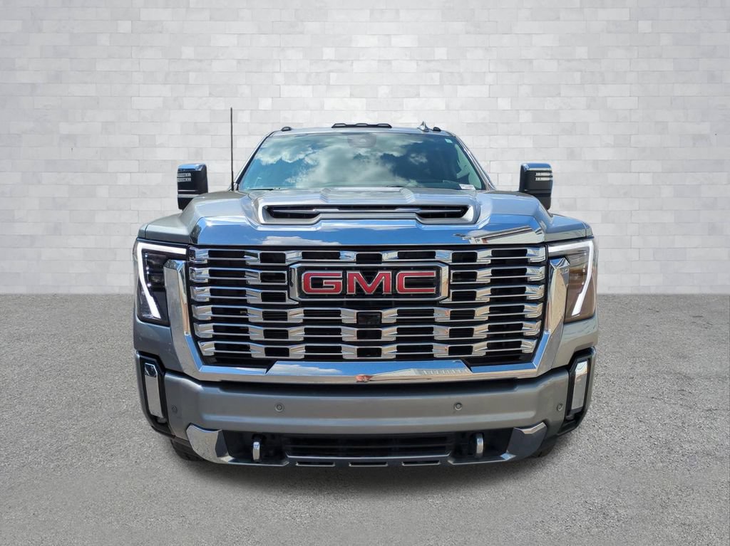 Used 2026 GMC Sierra 2500 Denali w/ Technology Package AWD/4WD image 10