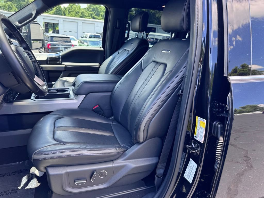 Used 2022 Ford F350 Platinum AWD/4WD image 18