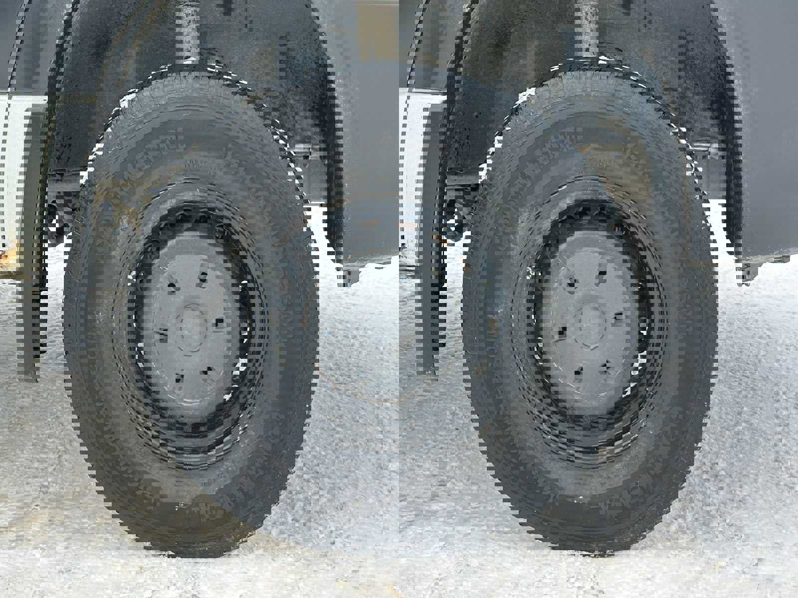 Used 2016 Freightliner Sprinter 2500 image 9