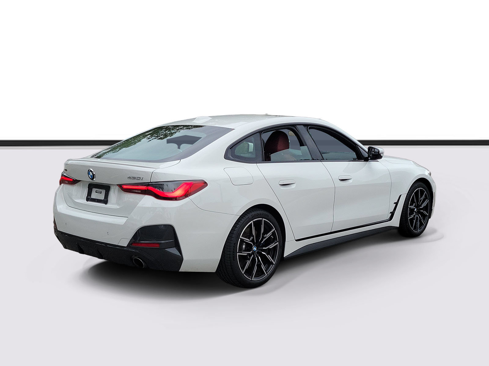 Used 2023 BMW 430i Gran Coupe xDrive w/ M Sport Package AWD/4WD image 3