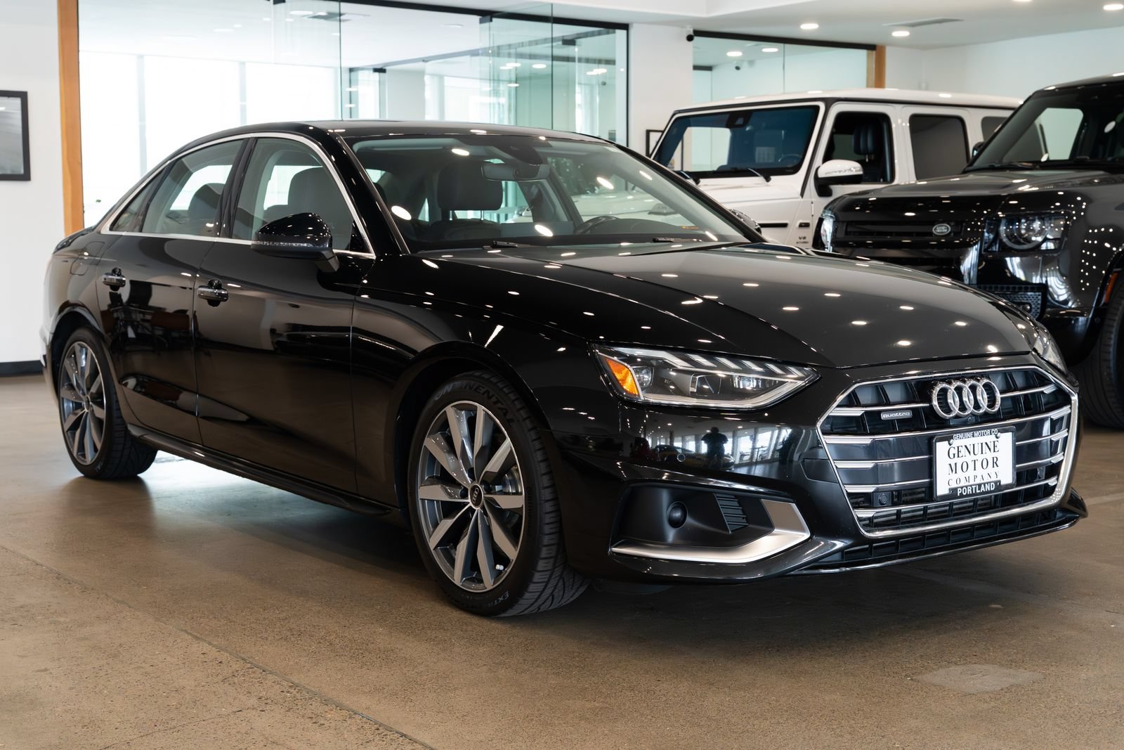 Used 2021 Audi A4 2.0T Premium Plus w/ Premium Plus Package AWD/4WD image 3