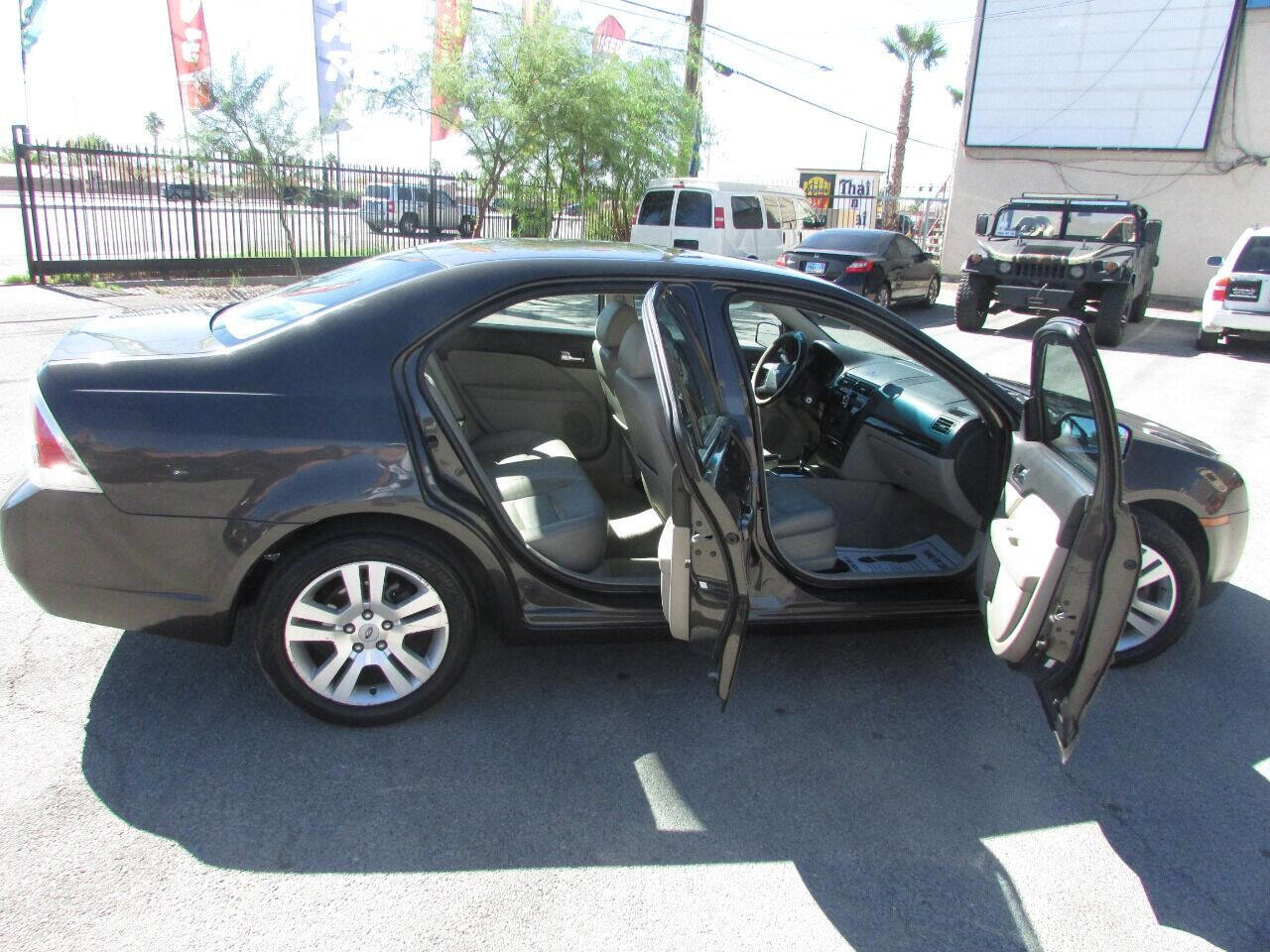 Used 2006 Ford Fusion SEL image 32
