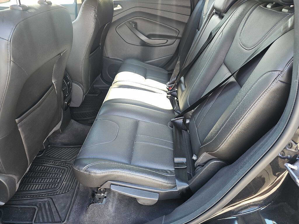 Used 2013 Ford Escape Titanium w/ Parking Technology Pkg AWD/4WD image 26