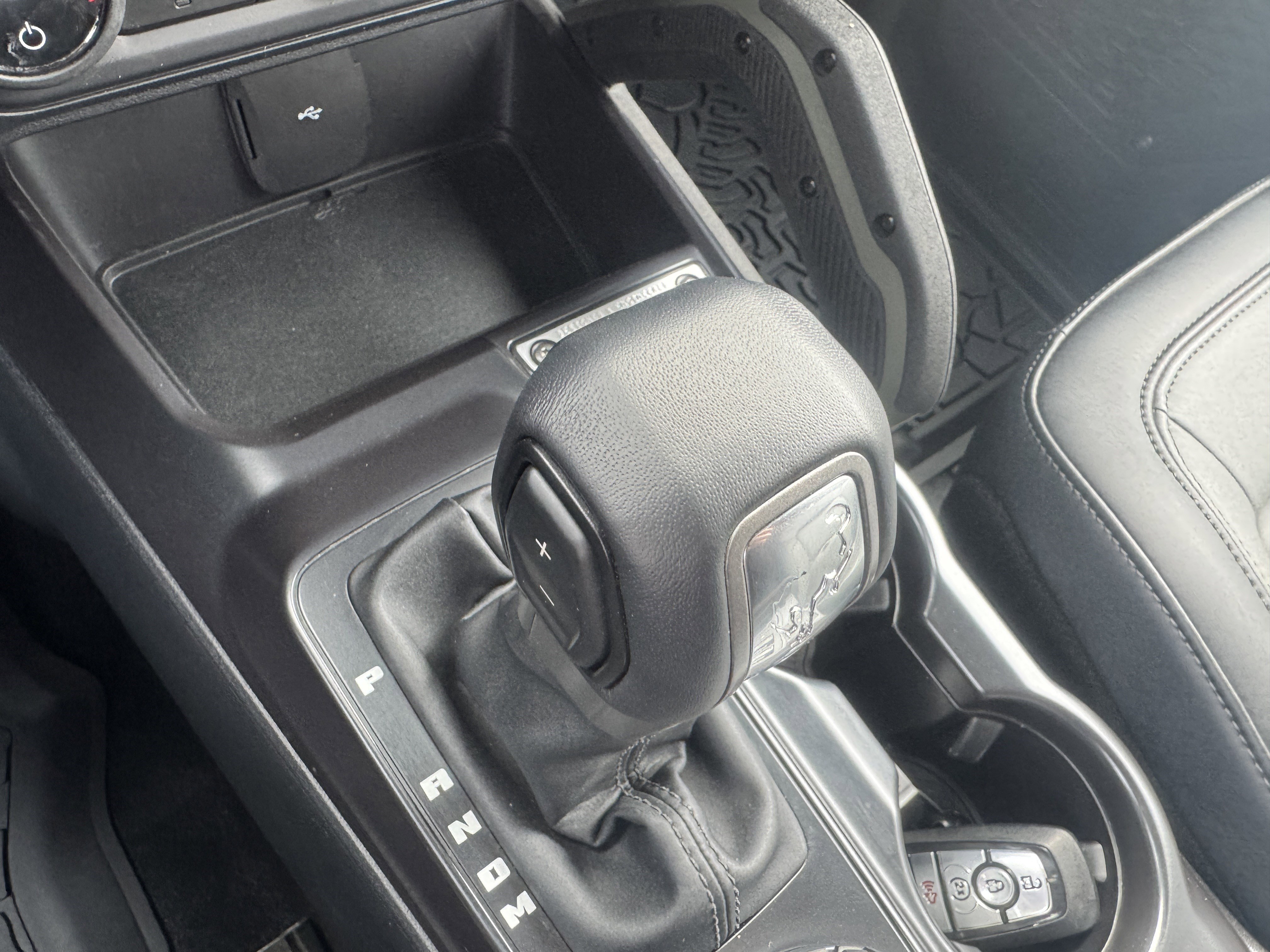 Used 2024 Ford Bronco Everglades image 26